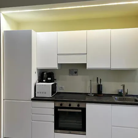 Moderno Bilocale Vicino Navigli E Bocconi شقة